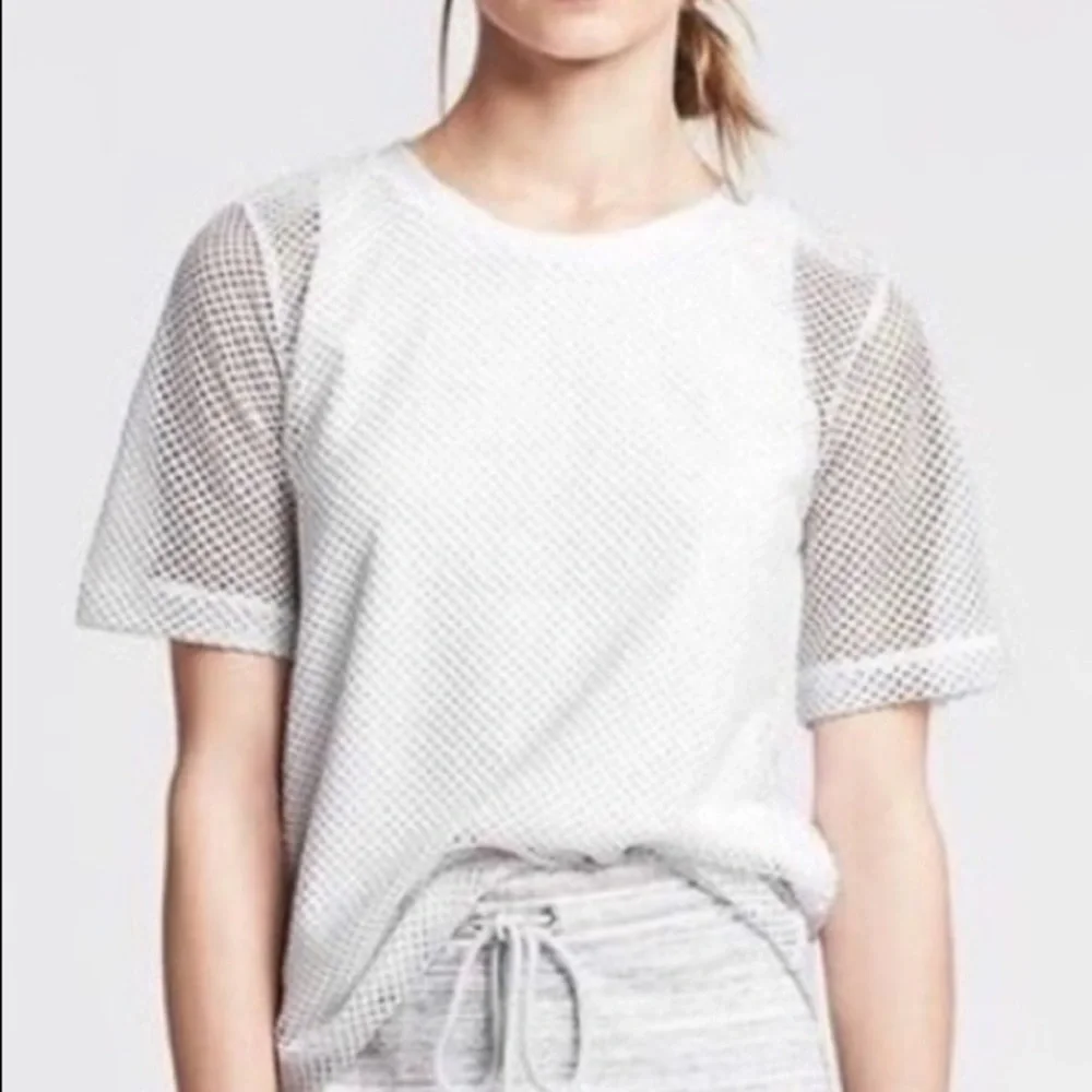 Banana Republic White Mesh Layered Short Sleeve Crewneck Blouse - Picture 1 of 16